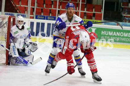 EBEL. Eishockey Bundesliga. KAC gegen	VSV. Nicholas Eric Petersen,  (KAC), Jamie Fraser, Alexander Schmidt  (VSV). Klagenfurt, am 21.3.2021.
Foto: Kuess
www.qspictures.net

---
pressefotos, pressefotografie, kuess, qs, qspictures, sport, bild, bilder, bilddatenbank