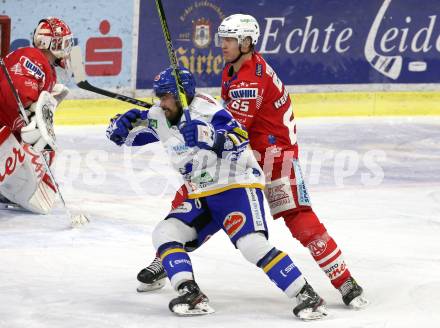 EBEL. Eishockey Bundesliga. KAC gegen	VSV. Michael Kernberger, (KAC),   Matt Mangene  (VSV). Klagenfurt, am 21.3.2021.
Foto: Kuess
www.qspictures.net

---
pressefotos, pressefotografie, kuess, qs, qspictures, sport, bild, bilder, bilddatenbank