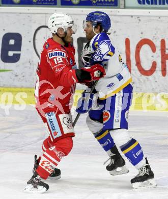 EBEL. Eishockey Bundesliga. KAC gegen	VSV. Stefan Geier, (KAC),  Martin Ulmer  (VSV). Klagenfurt, am 21.3.2021.
Foto: Kuess
www.qspictures.net

---
pressefotos, pressefotografie, kuess, qs, qspictures, sport, bild, bilder, bilddatenbank