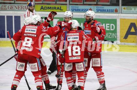 EBEL. Eishockey Bundesliga. KAC gegen	EC Red Bull Salzburg. Torjubel Nicholas ERic Petersen, Matthew Fraser, Tomas Koch, Blaz Gregorc (KAC). Klagenfurt, am 28.3.2021.
Foto: Kuess
www.qspictures.net

---
pressefotos, pressefotografie, kuess, qs, qspictures, sport, bild, bilder, bilddatenbank