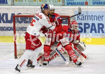 EBEL. Eishockey Bundesliga. KAC gegen	EC Red Bull Salzburg. Daniel Obersteiner, Sebastian Dahm, (KAC), Peter Hochkofler   (Salzburg). Klagenfurt, am 28.3.2021.
Foto: Kuess
www.qspictures.net

---
pressefotos, pressefotografie, kuess, qs, qspictures, sport, bild, bilder, bilddatenbank