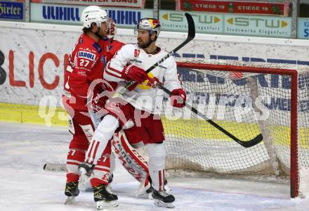 EBEL. Eishockey Bundesliga. KAC gegen	EC Red Bull Salzburg. Thomas Hundertpfund,  (KAC),  David McIntyre (Salzburg). Klagenfurt, am 1.4.2021.
Foto: Kuess
www.qspictures.net

---
pressefotos, pressefotografie, kuess, qs, qspictures, sport, bild, bilder, bilddatenbank