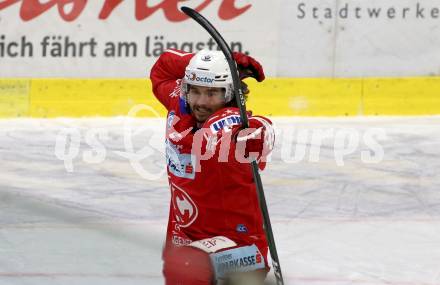 EBEL. Eishockey Bundesliga. KAC gegen	EC Red Bull Salzburg. Torjubel Samuel Witting (KAC). Klagenfurt, am 1.4.2021.
Foto: Kuess
www.qspictures.net

---
pressefotos, pressefotografie, kuess, qs, qspictures, sport, bild, bilder, bilddatenbank