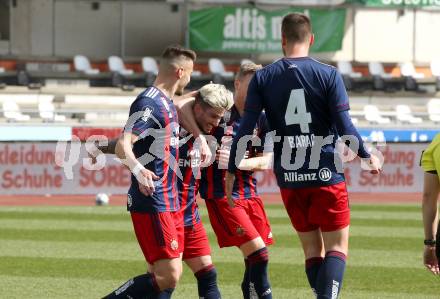 Fussball. Bundesliga. RZ Pellets WAC gegen SK Rapid. Torjubel Ercan Kara, Taxiarchis Fountas, Mateo Barac (Rapid). Wolfsberg, am 4.4.2021.
Foto: Kuess
www.qspictures.net

---
pressefotos, pressefotografie, kuess, qs, qspictures, sport, bild, bilder, bilddatenbank