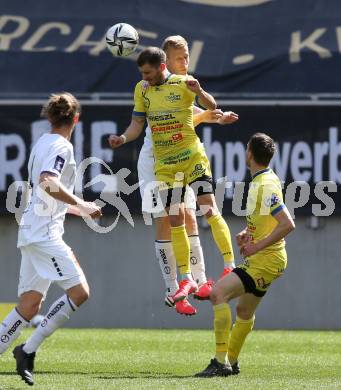 Fussball 2. Liga. SK Austria Klagenfurt gegen  SV Lafnitz. Christopher Cvetko,  (Klagenfurt),  Daniel Gremsl  (Lafnitz). Klagenfurt, am 5.4.2021.
Foto: Kuess
www.qspictures.net
---
pressefotos, pressefotografie, kuess, qs, qspictures, sport, bild, bilder, bilddatenbank