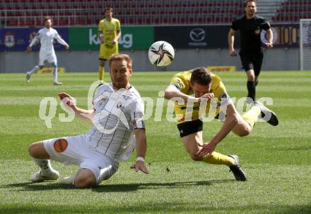 Fussball 2. Liga. SK Austria Klagenfurt gegen  SV Lafnitz. Markus Rusek,   (Klagenfurt),  Christoph Gschiel,  (Lafnitz). Klagenfurt, am 5.4.2021.
Foto: Kuess
www.qspictures.net
---
pressefotos, pressefotografie, kuess, qs, qspictures, sport, bild, bilder, bilddatenbank
