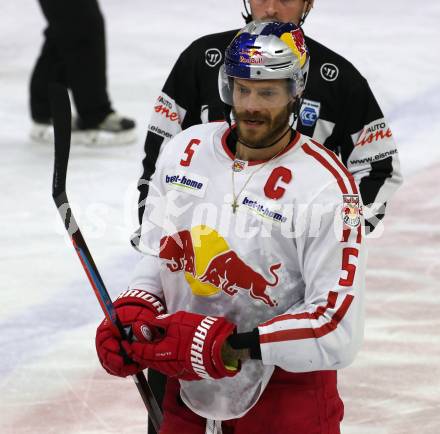 EBEL. Eishockey Bundesliga. KAC gegen	EC Red Bull Salzburg. Thomas Raffl   (Salzburg). Klagenfurt, am 5.4.2021.
Foto: Kuess
www.qspictures.net

---
pressefotos, pressefotografie, kuess, qs, qspictures, sport, bild, bilder, bilddatenbank
