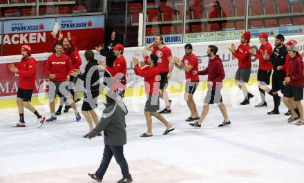 EBEL. Eishockey Bundesliga. KAC gegen	EC Red Bull Salzburg. Jubel (KAC). Klagenfurt, am 5.4.2021.
Foto: Kuess
www.qspictures.net

---
pressefotos, pressefotografie, kuess, qs, qspictures, sport, bild, bilder, bilddatenbank
