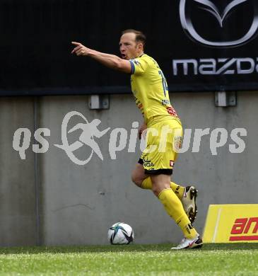 Fussball 2. Liga. SK Austria Klagenfurt gegen  SV Lafnitz.  Torjubel Mario Kroepfl   (Lafnitz). Klagenfurt, am 5.4.2021.
Foto: Kuess
www.qspictures.net
---
pressefotos, pressefotografie, kuess, qs, qspictures, sport, bild, bilder, bilddatenbank