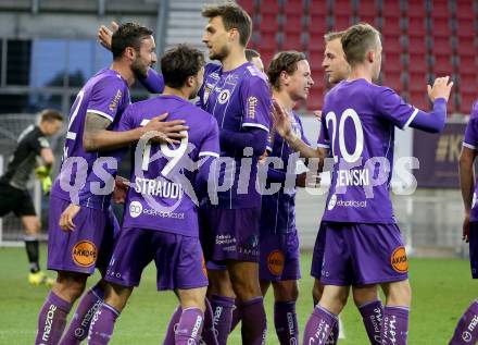 Fussball 2. Liga. SK Austria Klagenfurt gegen  Kapfenberger SV. Torjubel Markus Pink, Simon Straudi, Thorsten Mahrer (Klagenfurt). Klagenfurt, am 9.4.2021.
Foto: Kuess
www.qspictures.net
---
pressefotos, pressefotografie, kuess, qs, qspictures, sport, bild, bilder, bilddatenbank