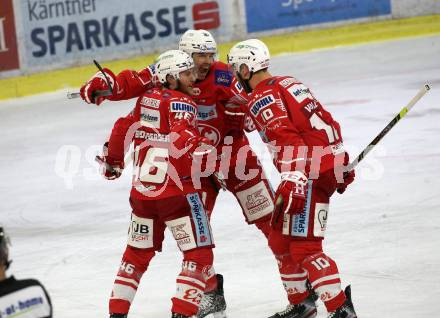 EBEL. Eishockey Bundesliga. KAC gegen	HCB Suedtirol Alperia. Torjubel Bischofberger Johannes, Vallant Thomas, Steffler Kele (KAC). Klagenfurt, am 13.4.2021.
Foto: Kuess
www.qspictures.net

---
pressefotos, pressefotografie, kuess, qs, qspictures, sport, bild, bilder, bilddatenbank