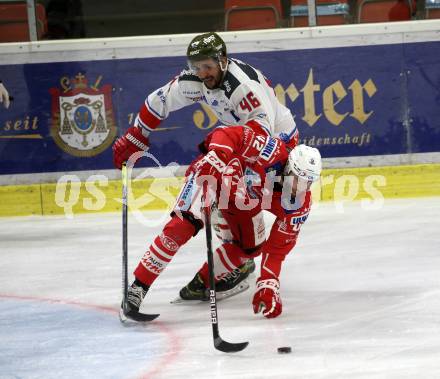 EBEL. Eishockey Bundesliga. KAC gegen	HCB Suedtirol Alperia. Ticar Rok (KAC), Deluca Ivan  (Bozen). Klagenfurt, am 13.4.2021.
Foto: Kuess
www.qspictures.net

---
pressefotos, pressefotografie, kuess, qs, qspictures, sport, bild, bilder, bilddatenbank