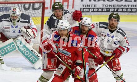 EBEL. Eishockey Bundesliga. KAC gegen	HCB Suedtirol Alperia. Manuel Geier, Daniel Obersteiner,  (KAC),  Ivan tauferer, Nicholas Plastino (Bozen). Klagenfurt, am 18.4.2021.
Foto: Kuess
www.qspictures.net

---
pressefotos, pressefotografie, kuess, qs, qspictures, sport, bild, bilder, bilddatenbank