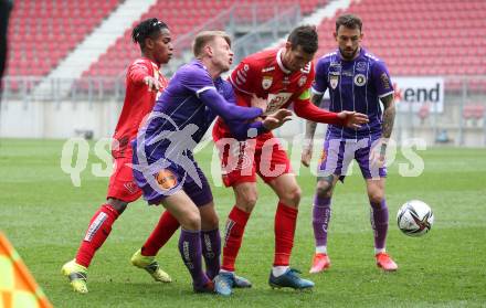 Fussball 2. Liga. SK Austria Klagenfurt gegen  Grazer AK 1902. Florian Freissegger, Philipp Huetter, (Klagenfurt),  Reality Arase Asemota, Marco Perchtold   (GAK). Klagenfurt, am 18.4.2021.
Foto: Kuess
www.qspictures.net
---
pressefotos, pressefotografie, kuess, qs, qspictures, sport, bild, bilder, bilddatenbank