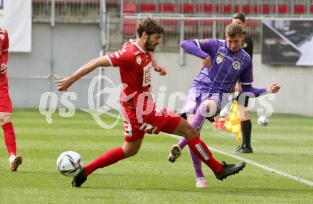 Fussball 2. Liga. SK Austria Klagenfurt gegen  Grazer AK 1902. Ivan Saravanja,  (Klagenfurt),  Stefan Johannes Pfeifer  (GAK). Klagenfurt, am 18.4.2021.
Foto: Kuess
www.qspictures.net
---
pressefotos, pressefotografie, kuess, qs, qspictures, sport, bild, bilder, bilddatenbank