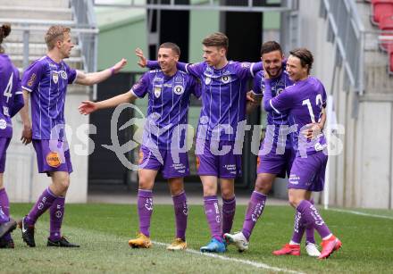 Fussball 2. Liga. SK Austria Klagenfurt gegen  Grazer AK 1902. Torjubel Christopher Cvetko, Fabio Markelic, Tim Maciejewski,  Markus Pink,  Alex Timossi  Andersson  (Klagenfurt). Klagenfurt, am 18.4.2021.
Foto: Kuess
www.qspictures.net
---
pressefotos, pressefotografie, kuess, qs, qspictures, sport, bild, bilder, bilddatenbank