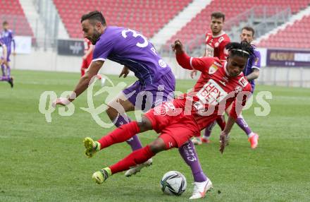 Fussball 2. Liga. SK Austria Klagenfurt gegen  Grazer AK 1902. Markus Pink,  (Klagenfurt), Reality Arase Asemota   (GAK). Klagenfurt, am 18.4.2021.
Foto: Kuess
www.qspictures.net
---
pressefotos, pressefotografie, kuess, qs, qspictures, sport, bild, bilder, bilddatenbank