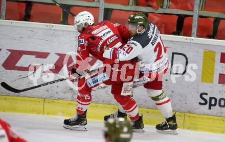 EBEL. Eishockey Bundesliga. KAC gegen	HCB Suedtirol Alperia. Blaz Gregorc,  (KAC),  Dennis Robertson (Bozen). Klagenfurt, am 18.4.2021.
Foto: Kuess
www.qspictures.net

---
pressefotos, pressefotografie, kuess, qs, qspictures, sport, bild, bilder, bilddatenbank