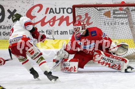 EBEL. Eishockey Bundesliga. KAC gegen	HCB Suedtirol Alperia. Sebastian Dahm,  (KAC), Daniel Catenacci  (Bozen). Klagenfurt, am 18.4.2021.
Foto: Kuess
www.qspictures.net

---
pressefotos, pressefotografie, kuess, qs, qspictures, sport, bild, bilder, bilddatenbank