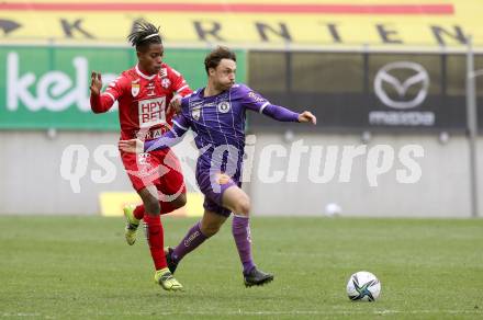 Fussball 2. Liga. SK Austria Klagenfurt gegen  Grazer AK 1902. Simon Straudi,  (Klagenfurt),  Reality Arase Asemota  (GAK). Klagenfurt, am 18.4.2021.
Foto: Kuess
www.qspictures.net
---
pressefotos, pressefotografie, kuess, qs, qspictures, sport, bild, bilder, bilddatenbank