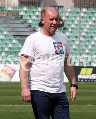 Fussball. Bundesliga. RZ Pellets WAC gegen FC Red Bull Salzburg. Trainer Roman Stary (WAC). Wolfsberg, am 25.4.2021.
Foto: Kuess
www.qspictures.net

---
pressefotos, pressefotografie, kuess, qs, qspictures, sport, bild, bilder, bilddatenbank