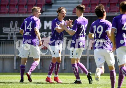 Fussball 2. Liga. SK Austria Klagenfurt gegen FC Juniors OOE. Torjubel Christopher CVetko, Alex Timossi Andersson, Tim Maciejewski (Klagenfurt). Klagenfurt, am 9.5.2021.
Foto: Kuess
www.qspictures.net
---
pressefotos, pressefotografie, kuess, qs, qspictures, sport, bild, bilder, bilddatenbank