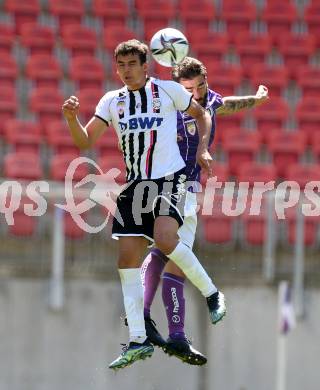 Fussball 2. Liga. SK Austria Klagenfurt gegen FC Juniors OOE. Kosmas Gkezos,  (Klagenfurt), Juan Matias Succar Canote (Juniors). Klagenfurt, am 9.5.2021.
Foto: Kuess
www.qspictures.net
---
pressefotos, pressefotografie, kuess, qs, qspictures, sport, bild, bilder, bilddatenbank