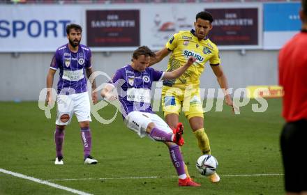 Fussball. Bundesliga Relegation. SK Austria Klagenfurt gegen St. Poelten.  Alex Timossi Andersson (Klagenfurt), Alexander Schmidt  (St. Poelten). Klagenfurt, am 26.5.2021.
Foto: Kuess
www.qspictures.net
---
pressefotos, pressefotografie, kuess, qs, qspictures, sport, bild, bilder, bilddatenbank