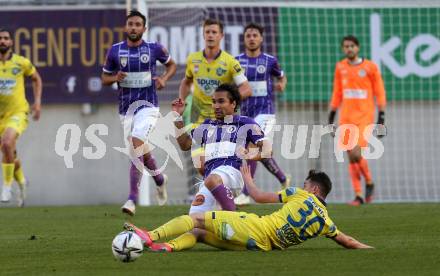 Fussball. Bundesliga Relegation. SK Austria Klagenfurt gegen St. Poelten.    Maximiliano Moreira  (Klagenfurt), Taylor Booth (St. Poelten). Klagenfurt, am 26.5.2021.
Foto: Kuess
www.qspictures.net
---
pressefotos, pressefotografie, kuess, qs, qspictures, sport, bild, bilder, bilddatenbank