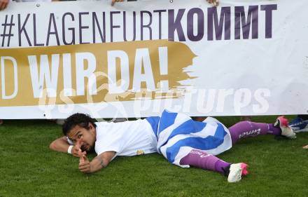 Fussball. Bundesliga Relegation. St. Poelten gegen SK Austria Klagenfurt .   Meisterjubel Austria Klagenfurt.  Maximiliano Moreira. Klagenfurt, am 29.5.2021.
Foto: Kuess
www.qspictures.net
---
pressefotos, pressefotografie, kuess, qs, qspictures, sport, bild, bilder, bilddatenbank