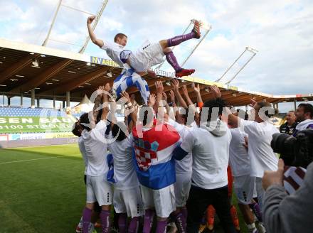 Fussball. Bundesliga Relegation. St. Poelten gegen SK Austria Klagenfurt .   Meisterjubel Austria Klagenfurt.  Markus Rusek. Klagenfurt, am 29.5.2021.
Foto: Kuess
www.qspictures.net
---
pressefotos, pressefotografie, kuess, qs, qspictures, sport, bild, bilder, bilddatenbank