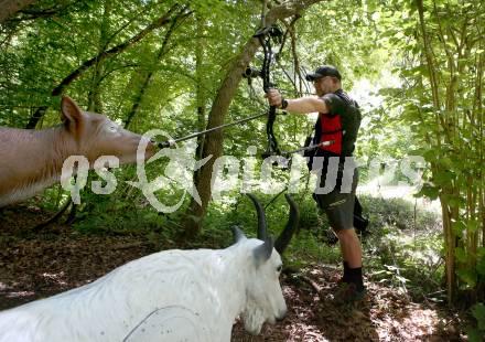 3D Bogenschiessen. Oesterreichische Meisterschaft.  Arnulf Begusch. Poertschach, am 13.6.2021.
Foto: Kuess
www.qspictures.net
---
pressefotos, pressefotografie, kuess, qs, qspictures, sport, bild, bilder, bilddatenbank