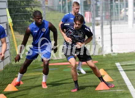 Fussball. Bundesliga. Training. SK Austria Klagenfurt. Kwabe Schulz, Pilipp Menzel. Klagenfurt, am 21.6.2021.
Foto: Kuess
www.qspictures.net
---
pressefotos, pressefotografie, kuess, qs, qspictures, sport, bild, bilder, bilddatenbank