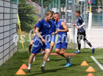 Fussball. Bundesliga. Training. SK Austria Klagenfurt. Christopher Cvetko, Turgay Gemicibasi. Klagenfurt, am 21.6.2021.
Foto: Kuess
www.qspictures.net
---
pressefotos, pressefotografie, kuess, qs, qspictures, sport, bild, bilder, bilddatenbank