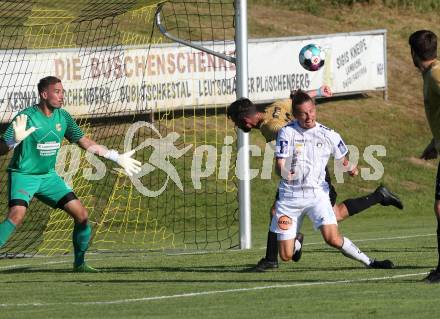 Fussball. Freundschaftsspiel. Koettmannsdorf gegen Austria Klagenfurt.   Werner Ambrosch, Patrick Rene Striednig (Koettmannsdorf), Patrick Greil  (Klagenfurt). Klagenfurt, am 28.6.2021.
Foto: Kuess
www.qspictures.net
---
pressefotos, pressefotografie, kuess, qs, qspictures, sport, bild, bilder, bilddatenbank