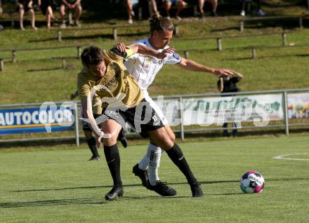 Fussball. Freundschaftsspiel. Koettmannsdorf gegen Austria Klagenfurt.   Stephan Borovnik (Koettmannsdorf),  Patrick Greil  (Klagenfurt). Klagenfurt, am 28.6.2021.
Foto: Kuess
www.qspictures.net
---
pressefotos, pressefotografie, kuess, qs, qspictures, sport, bild, bilder, bilddatenbank