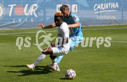 Fussball Testspiel. RZ Pellets WAC gegen NK Rijeka. Dominik Baumgartner (WAC), ISSAH ABASS (Rijeka). Velden, am 3.7.2021.
Foto: Kuess
www.qspictures.net

---
pressefotos, pressefotografie, kuess, qs, qspictures, sport, bild, bilder, bilddatenbank