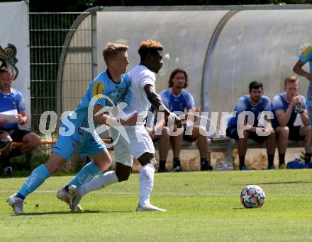 Fussball Testspiel. RZ Pellets WAC gegen NK Rijeka. Kai Stratznig (WAC),  ISSAH ABASS (Rijeka). Velden, am 3.7.2021.
Foto: Kuess
www.qspictures.net

---
pressefotos, pressefotografie, kuess, qs, qspictures, sport, bild, bilder, bilddatenbank