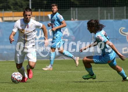 Fussball Testspiel. RZ Pellets WAC gegen NK Rijeka. Matthaeus Taferner,  (WAC), DOMAGOJ PAVICIC (Rijeka). Velden, am 3.7.2021.
Foto: Kuess
www.qspictures.net

---
pressefotos, pressefotografie, kuess, qs, qspictures, sport, bild, bilder, bilddatenbank