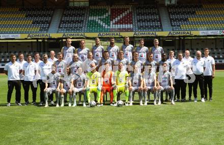 Fussball. Bundesliga. WAC. Mannschaftsfototermin. Portrait.  . Wolfsberg, am 7.7.2021.
Foto: Kuess
www.qspictures.net
---
pressefotos, pressefotografie, kuess, qs, qspictures, sport, bild, bilder, bilddatenbank