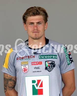 Fussball. Bundesliga. WAC. Mannschaftsfototermin. Portrait.  Marcel Holzer. Wolfsberg, am 7.7.2021.
Foto: Kuess
www.qspictures.net
---
pressefotos, pressefotografie, kuess, qs, qspictures, sport, bild, bilder, bilddatenbank