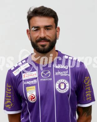 Fussball. Bundesliga. Austria Klagenfurt. Mannschaftsfototermin. Portrait.  Kosmas Gkezos. Klagenfurt, am 8.7.2021.
Foto: Kuess
www.qspictures.net
---
pressefotos, pressefotografie, kuess, qs, qspictures, sport, bild, bilder, bilddatenbank