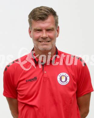 Fussball. Bundesliga. Austria Klagenfurt. Mannschaftsfototermin. Portrait.  Alexander Kunze. Klagenfurt, am 8.7.2021.
Foto: Kuess
www.qspictures.net
---
pressefotos, pressefotografie, kuess, qs, qspictures, sport, bild, bilder, bilddatenbank