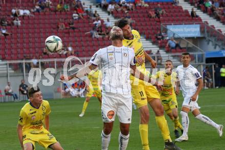 Fussball. Bundesliga. Trainingsspiel.  Austria Klagenfurt gegen SV Licht-Loidl Lafnitz. Markus Pink,  (Klagenfurt),  Philipp Wendler  (Lafnitz). Klagenfurt, am 9.7.2021.
Foto: Kuess
www.qspictures.net
---
pressefotos, pressefotografie, kuess, qs, qspictures, sport, bild, bilder, bilddatenbank