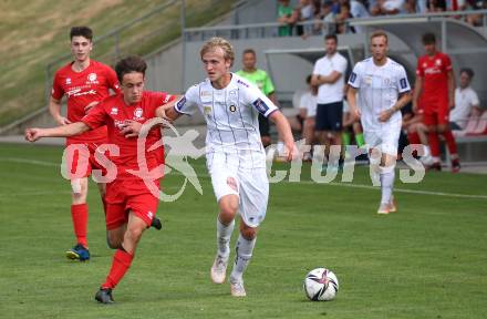 Fussball Bundesliga. Terstspiel. FC St. Veit gegen SK Austria Klagenfurt.  Julian Hufnagl (St.Veit), Thomas Roberts  (Klagenfurt). St. Veit, am 13.7.2021.
Foto: Kuess
---
pressefotos, pressefotografie, kuess, qs, qspictures, sport, bild, bilder, bilddatenbank