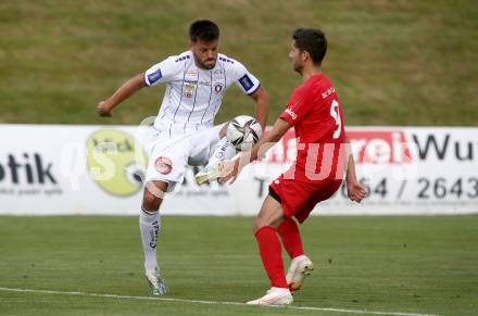 Fussball Bundesliga. Terstspiel. FC St. Veit gegen SK Austria Klagenfurt.  Lukas Strasser (St.Veit), Darijo Pecirep  (Klagenfurt). St. Veit, am 13.7.2021.
Foto: Kuess
---
pressefotos, pressefotografie, kuess, qs, qspictures, sport, bild, bilder, bilddatenbank