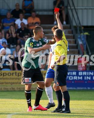Fussball Regionalliga. SK Treibach gegen Ried Amateure (Junge Wikinger Ried).  Rote Karte Julian Turi (Ried), Treibach, am 23.7.2021.
Foto: Kuess
---
pressefotos, pressefotografie, kuess, qs, qspictures, sport, bild, bilder, bilddatenbank