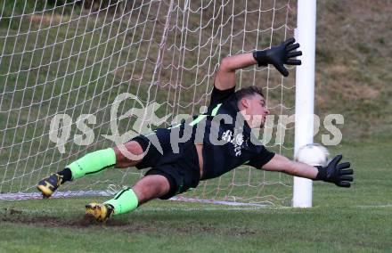 Fussball Kaerntner Liga. Maria Saal gegen Kraig. TStefan Petautschnig (Kraig). Maria Saal, am 24.7.2021.
Foto: Kuess
---
pressefotos, pressefotografie, kuess, qs, qspictures, sport, bild, bilder, bilddatenbank