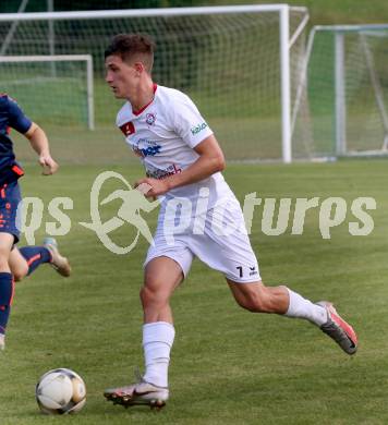 Fussball Kaerntner Liga. Maria Saal gegen Kraig.  Tim Oman (Maria Saal). Maria Saal, am 24.7.2021.
Foto: Kuess
---
pressefotos, pressefotografie, kuess, qs, qspictures, sport, bild, bilder, bilddatenbank