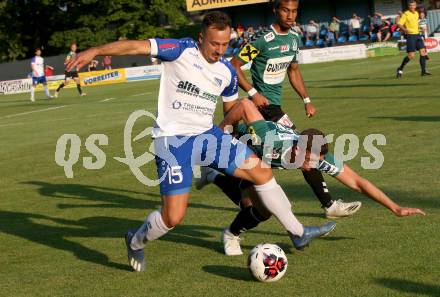 Fussball Regionalliga. SK Treibach gegen Ried Amateure (Junge Wikinger Ried). Vahid Muharemovic  (Treibach), Philipp Birglehner  (Ried), Treibach, am 23.7.2021.
Foto: Kuess
---
pressefotos, pressefotografie, kuess, qs, qspictures, sport, bild, bilder, bilddatenbank
